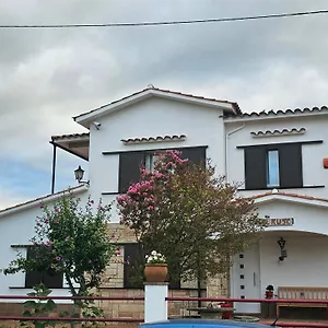 Cal Rusc Allotjament Rural Couette-café Crespiá