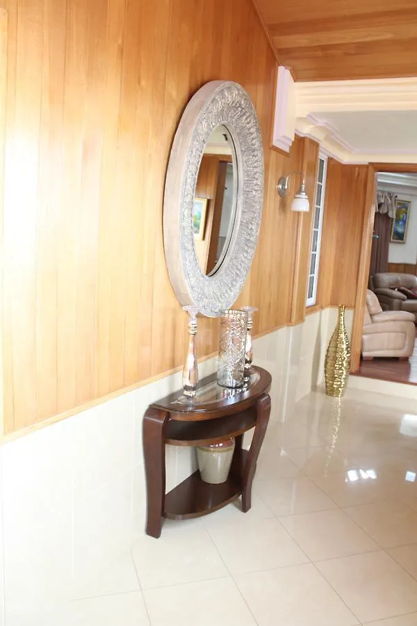 ***  Lebon Hotel Musseau Haiti